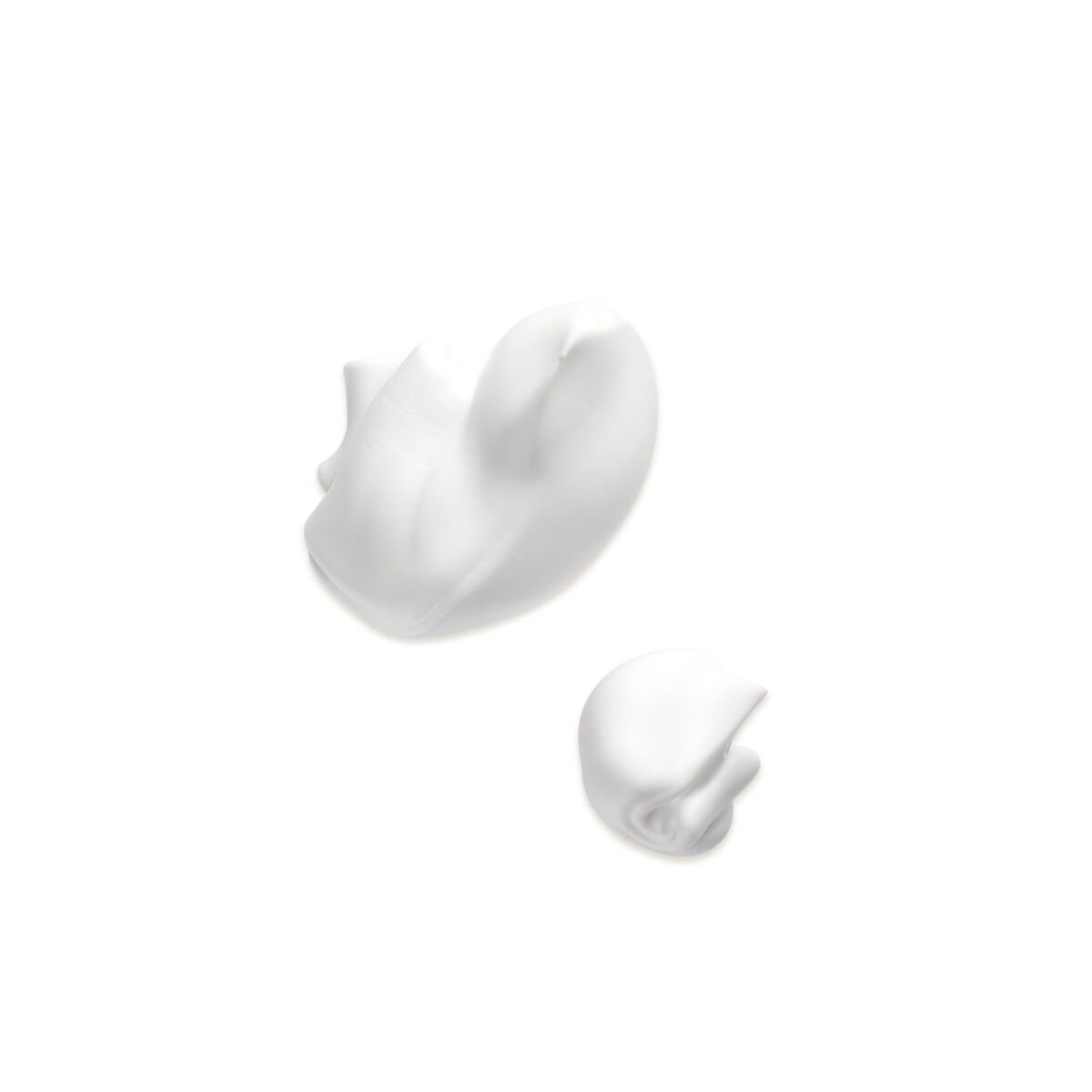 L&rsquo;OCCITANE「イモーテル プレシューズインテンスクレンジングフォーム」|洗顔料|