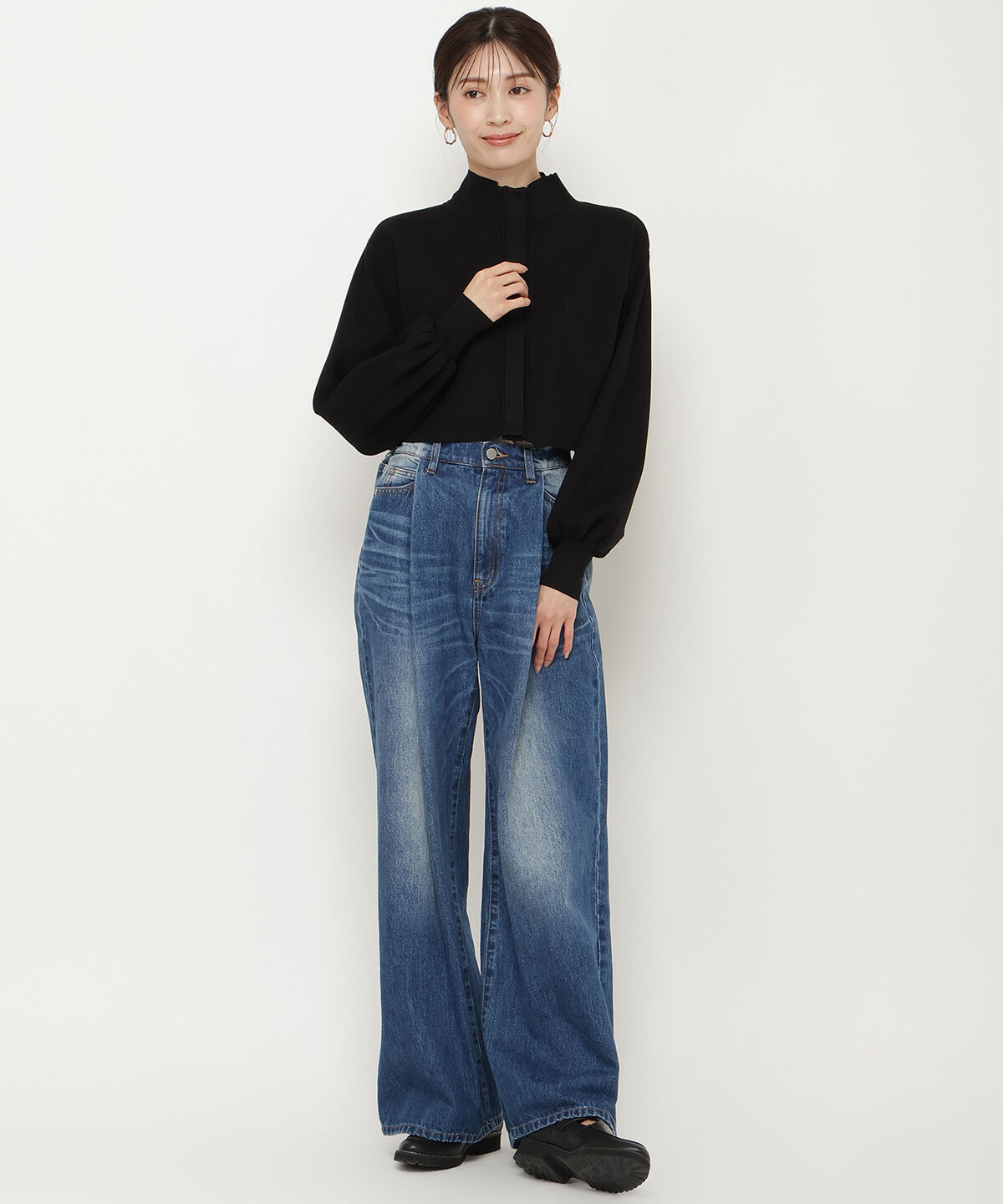 アンドクチュール「スタンドネッククロップドニットジャケット」|カーディガン|