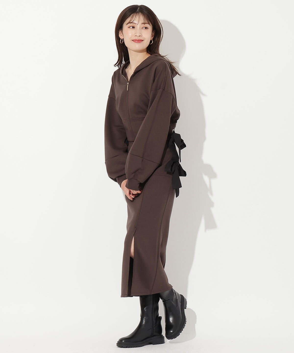 アンドクチュール「ダンボールポンチパーカーセットアップ」|ワンピース|