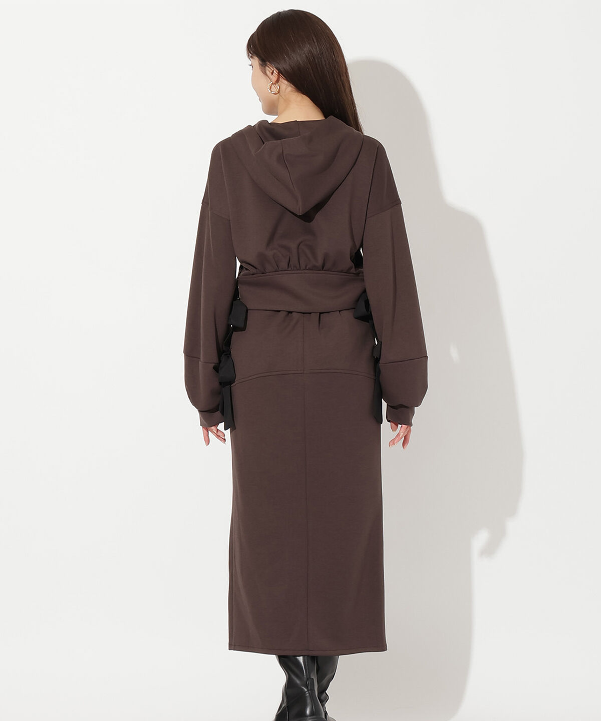 アンドクチュール「ダンボールポンチパーカーセットアップ」|ワンピース|