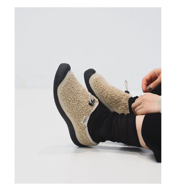 Demi-Luxe BEAMS 「KEEN / HOWSER Ⅲ SLIDE ボア シューズ」|スニーカー|PLAZA TAUPE/BLACK
