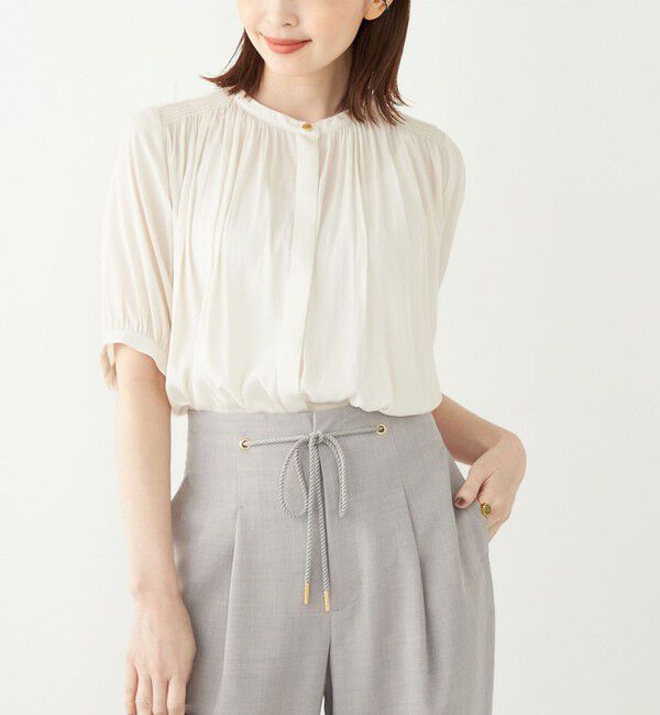 SHIPS Colors 「SHIPS Colors:〈洗濯機可能〉サテン ギャザー 5分袖 シャツ◇」|シャツ・ブラウス|オフホワイト