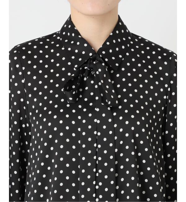 IENA「《WEB限定/追加4予約》サテンドットタイ付ブラウス」|シャツ・ブラウス|