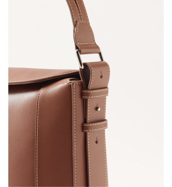 EDIFICE「【LAvenir / ラ・ヴェニール】Mael Square Shoulder Bag Smooth」|ショルダー・メッセンジャー|