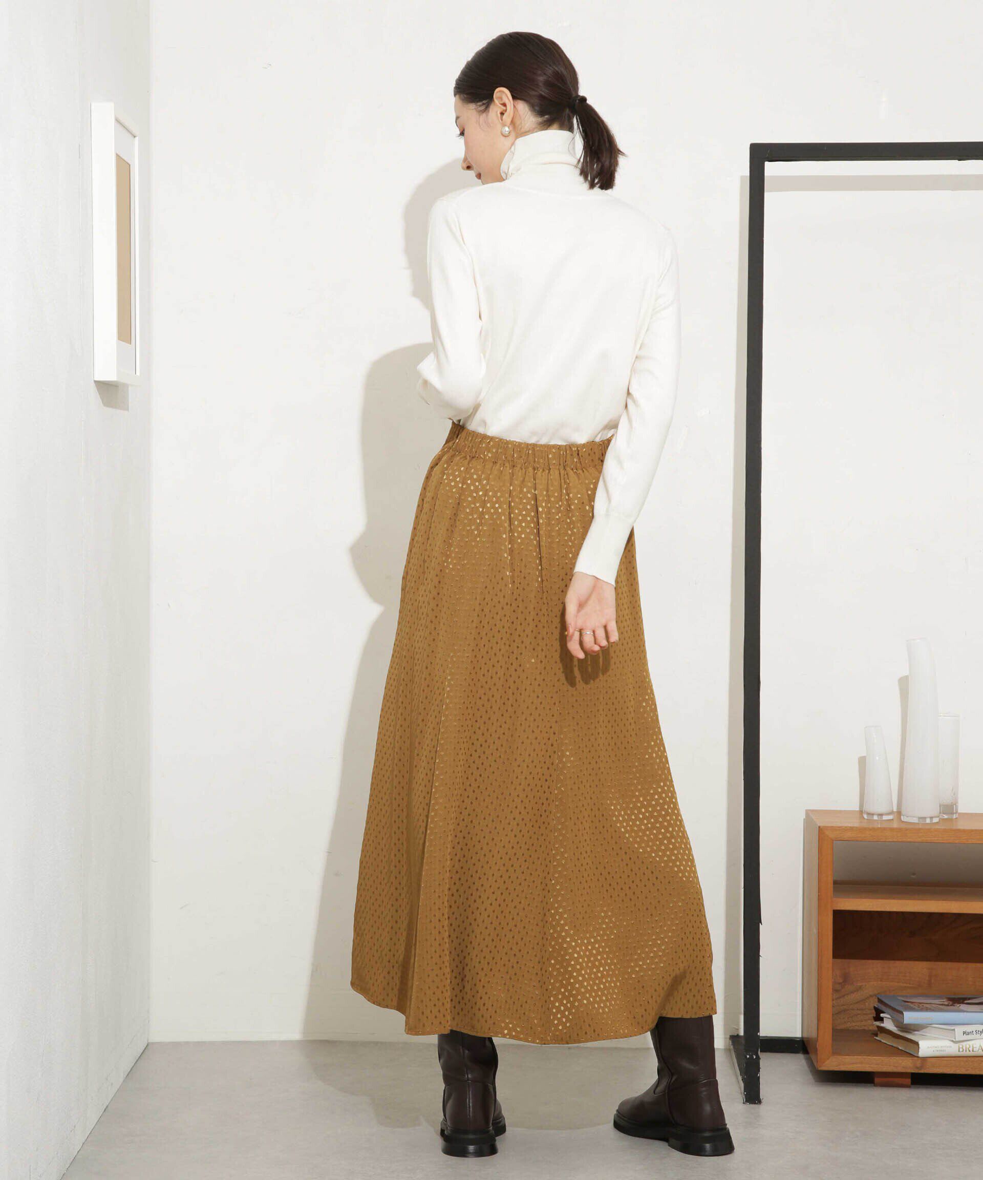 nano･universe「ドットジャガードサテンフレアスカート（セットアップ可）」|スカート|