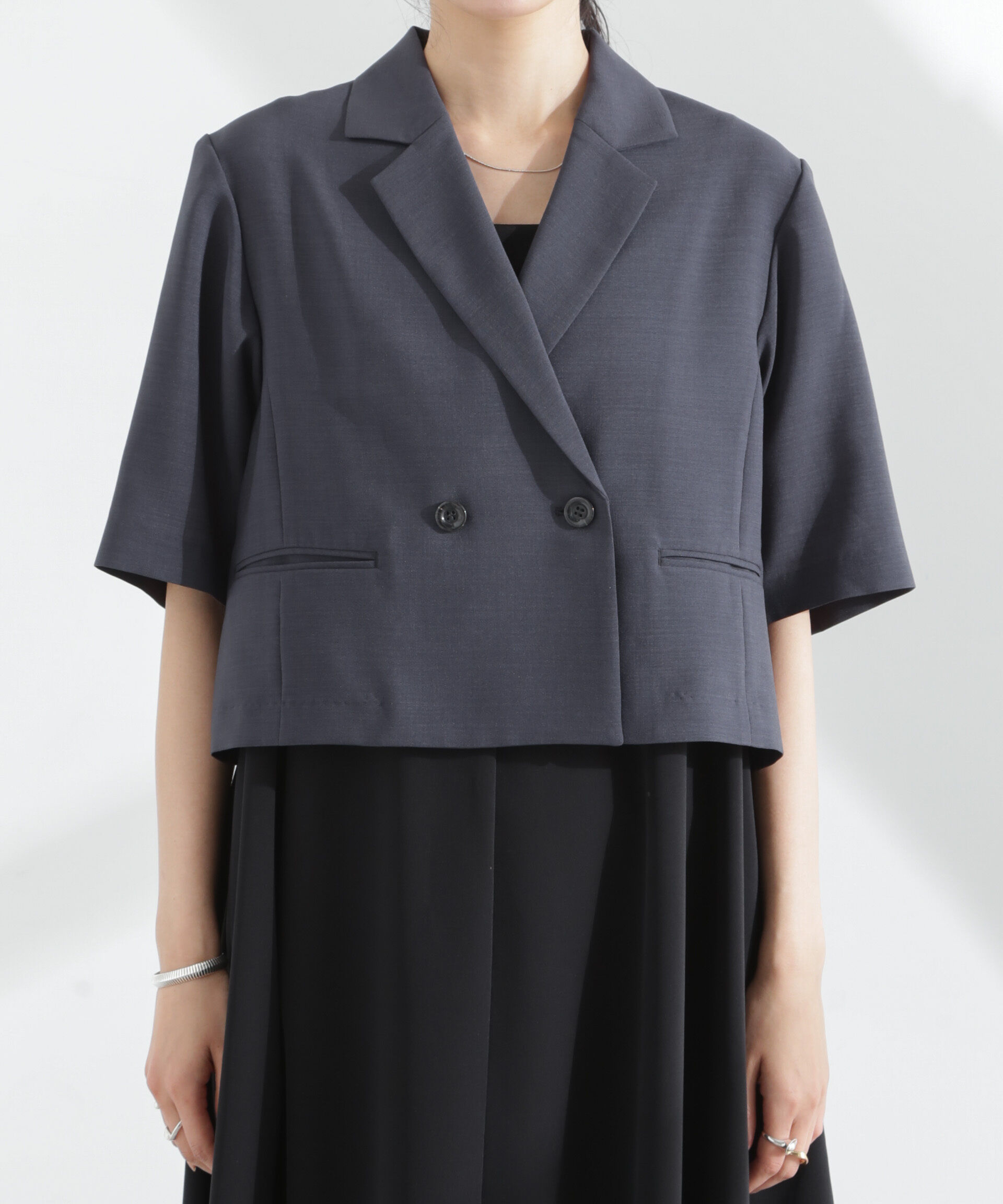 nano･universe「メランジドライ 半袖ショートダブルジャケット(セットアップ可)」|テーラードジャケット|