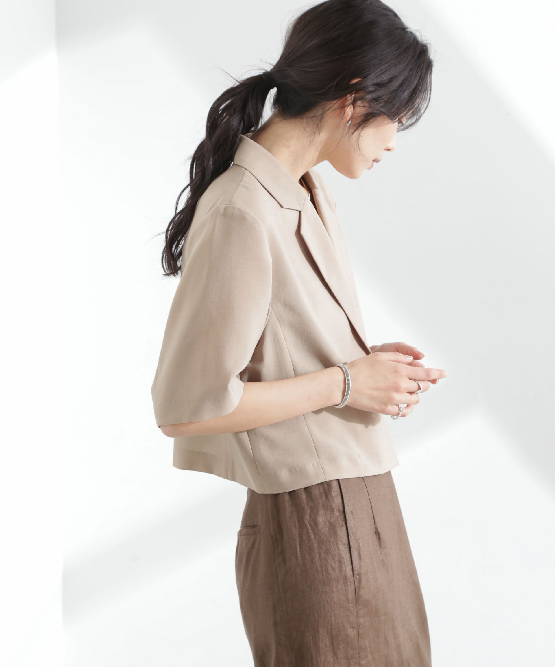 nano･universe「メランジドライ 半袖ショートダブルジャケット(セットアップ可)」|テーラードジャケット|