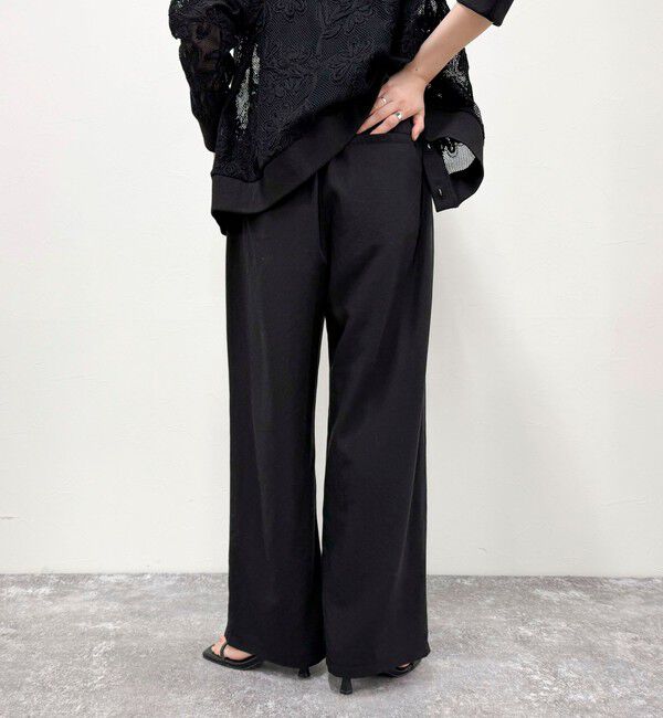 fredy emue「シルキーリネンイージーパンツ」|チノ|