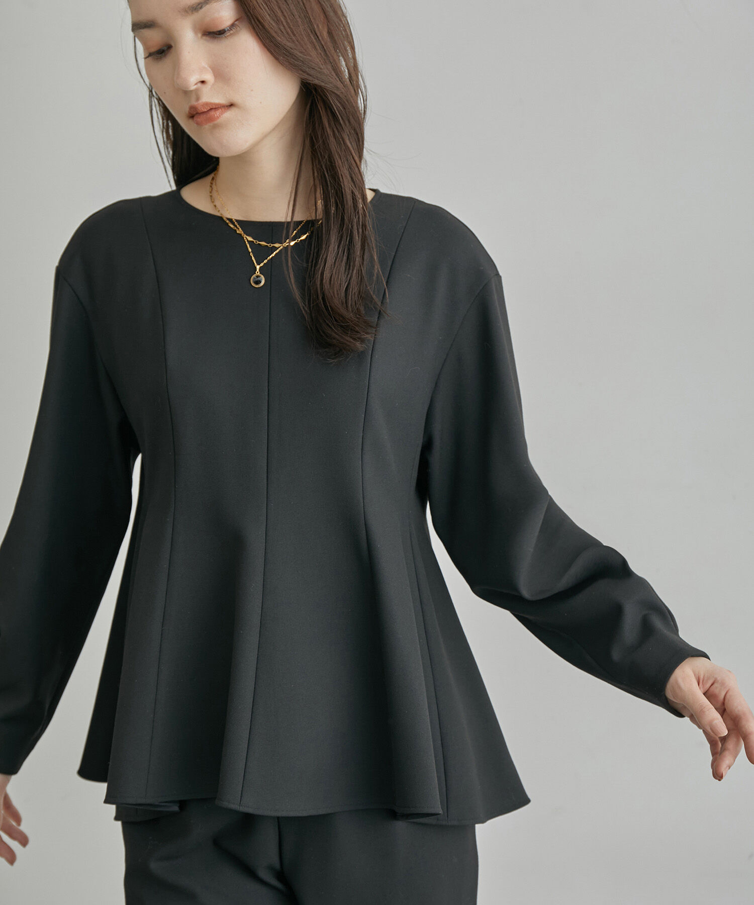 ROPE「裏起毛ペプラムブラウス/セットアップ対応」|シャツ・ブラウス|ブラック(01)