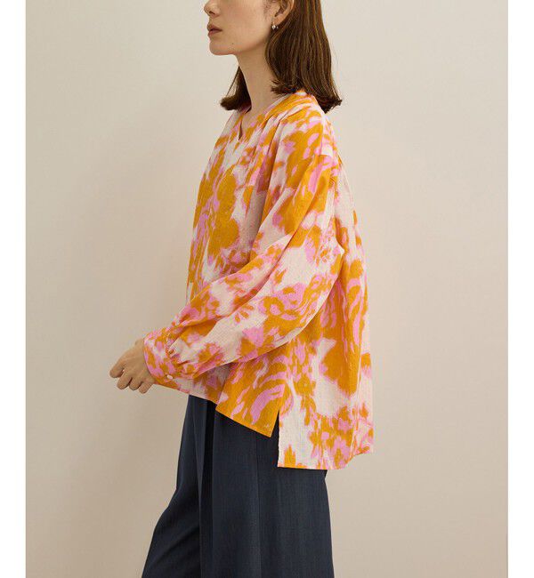 ROPE「【DEVEAUX（デヴォー）】別注ボカシフラワーボリュームスリーブブラウス/洗える」|シャツ・ブラウス|