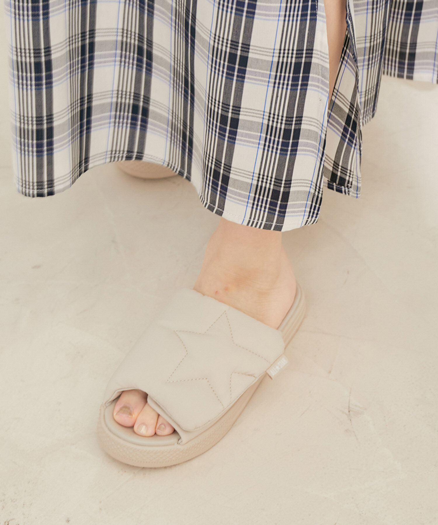 Juze「【WEB限定】【CONVERSE】ALL STAR PADDEDBELT SANDAL」|サンダル|