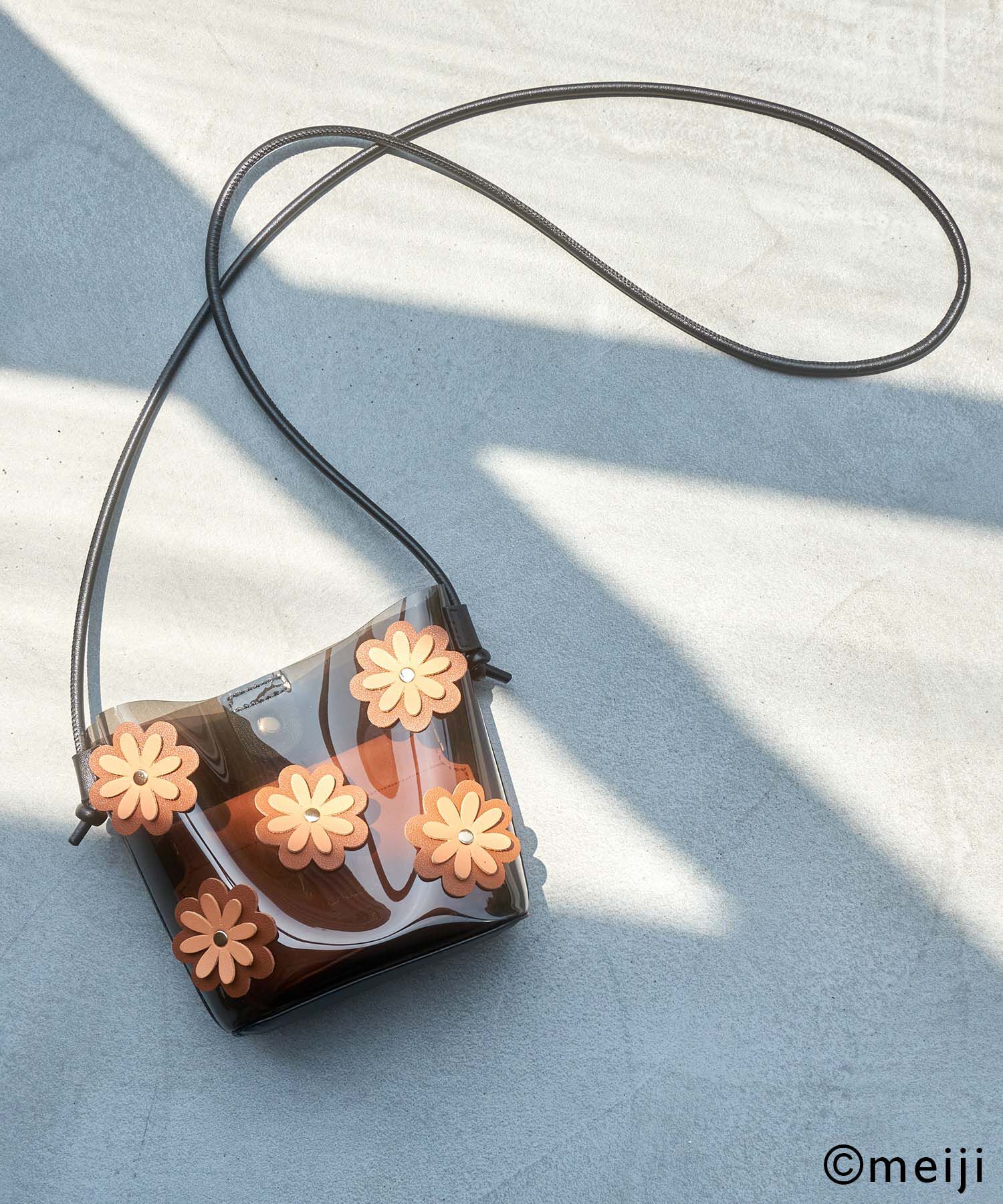 ROPE PICNIC PASSAGE「【CHELSEA&times;ROPE' PICNIC】ポーチ付きフラワークリアバッグ」|ショルダー・メッセンジャー|