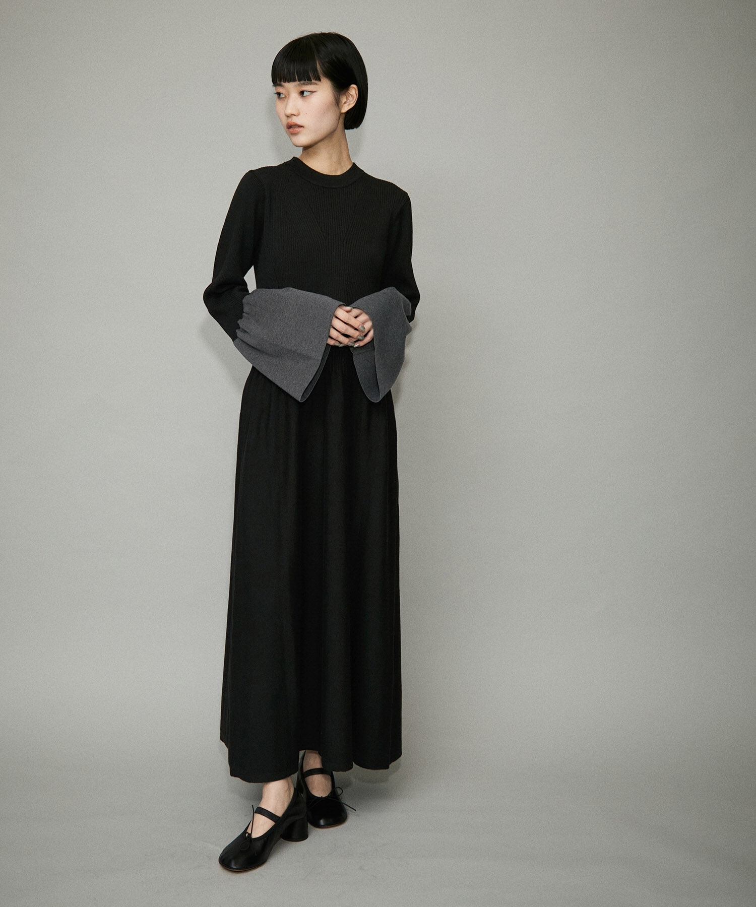 ADAM ET ROPE'「フレアカフスニットワンピース」|ワンピース|