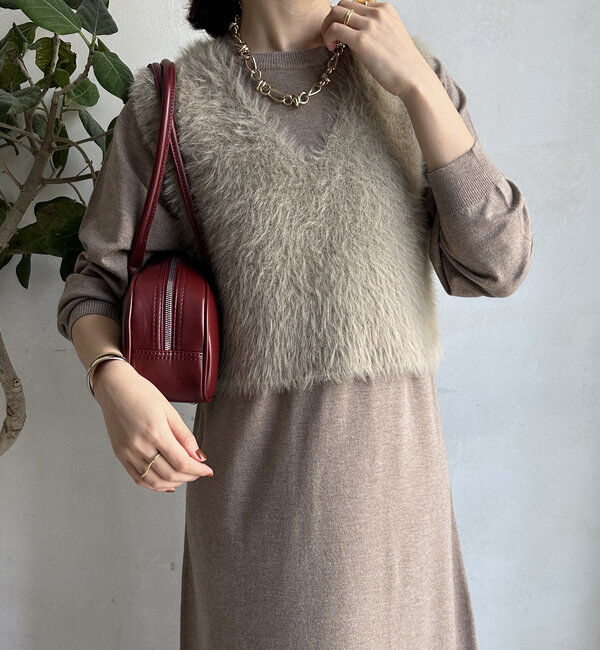  「【WEB限定】シャギーニットベスト＋ワンピースセット」|スーツ|ベージュ