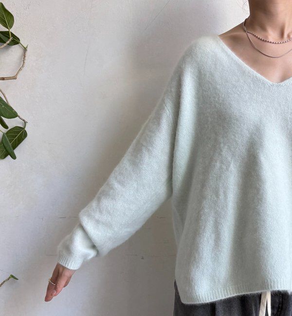  「ファーウール深Vプルオーバー」|ニット・セーター|