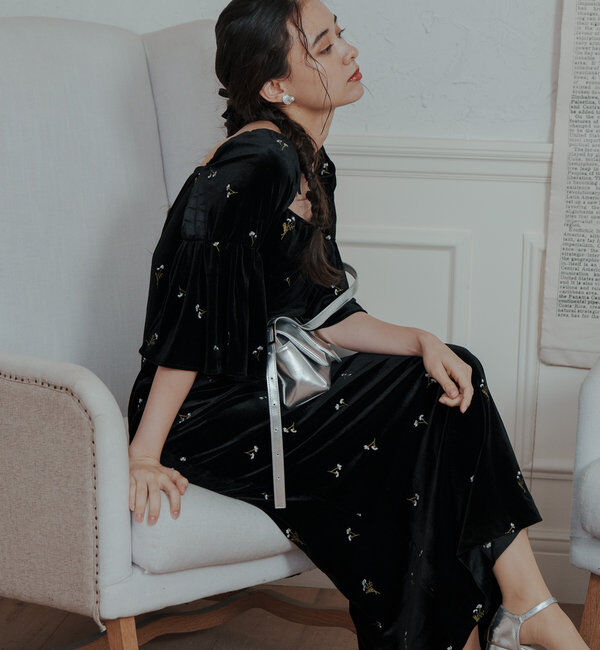  「【オケージョンドレス/結婚式】velour bell sleeve dress」|ドレス|