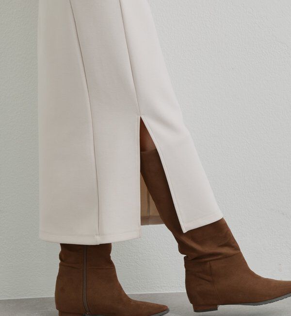  「《累計販売１万枚突破！・全骨格着やせ》スリットダンボールナロースカート」|スカート|