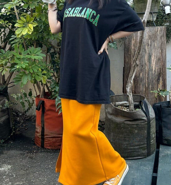  「《累計販売１万枚突破！・全骨格着やせ》スリットダンボールナロースカート」|スカート|