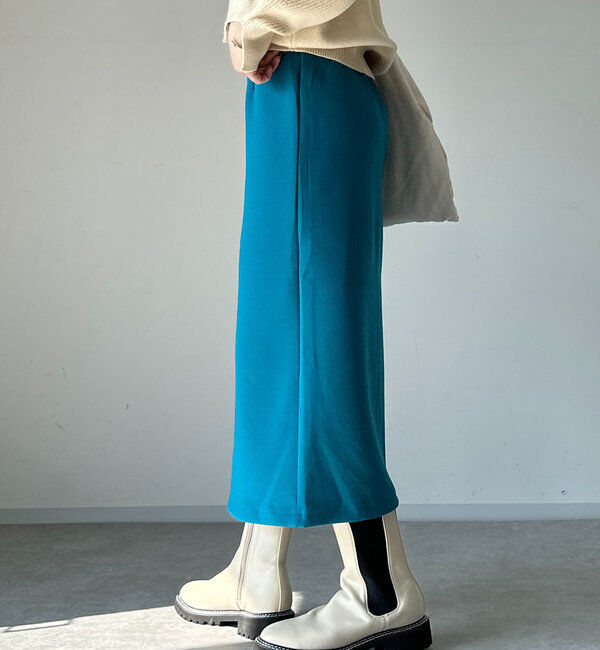  「《累計販売１万枚突破！・全骨格着やせ》スリットダンボールナロースカート」|スカート|