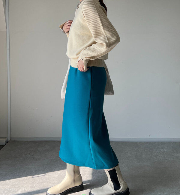  「《累計販売１万枚突破！・全骨格着やせ》スリットダンボールナロースカート」|スカート|