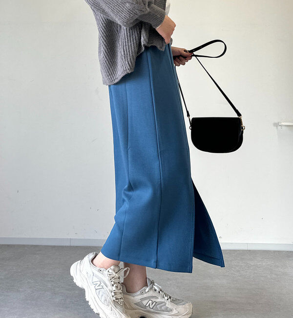  「《累計販売１万枚突破！・全骨格着やせ》スリットダンボールナロースカート」|スカート|