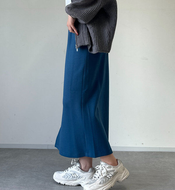  「《累計販売１万枚突破！・全骨格着やせ》スリットダンボールナロースカート」|スカート|