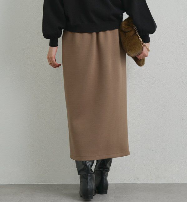  「《累計販売１万枚突破！・全骨格着やせ》スリットダンボールナロースカート」|スカート|