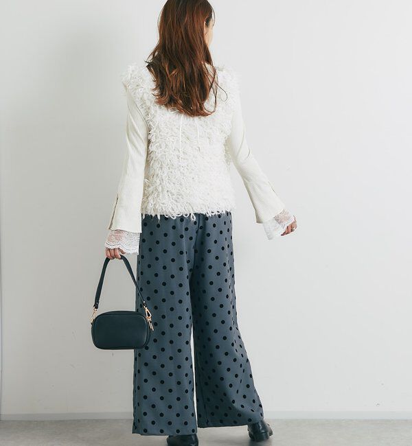  「《パッと目を惹く華やかコーデに》フリルニットベスト」|ニット・セーター|