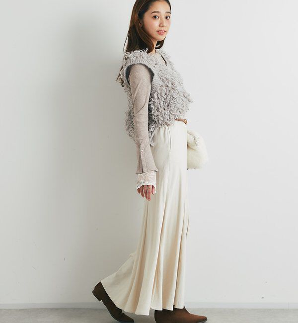  「《パッと目を惹く華やかコーデに》フリルニットベスト」|ニット・セーター|