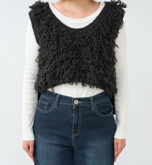  「《パッと目を惹く華やかコーデに》フリルニットベスト」|ニット・セーター|