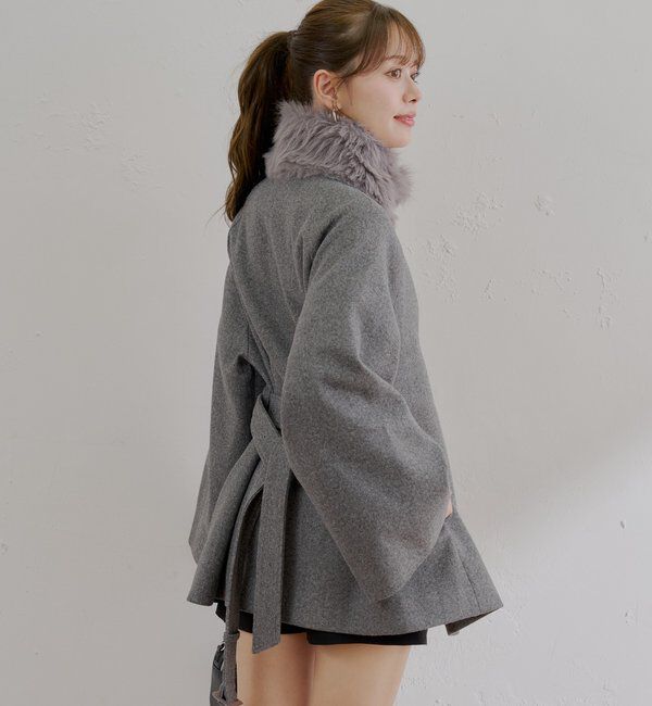  「【WEB限定/REVIVAL】ファー取り外しケープコート」|その他|