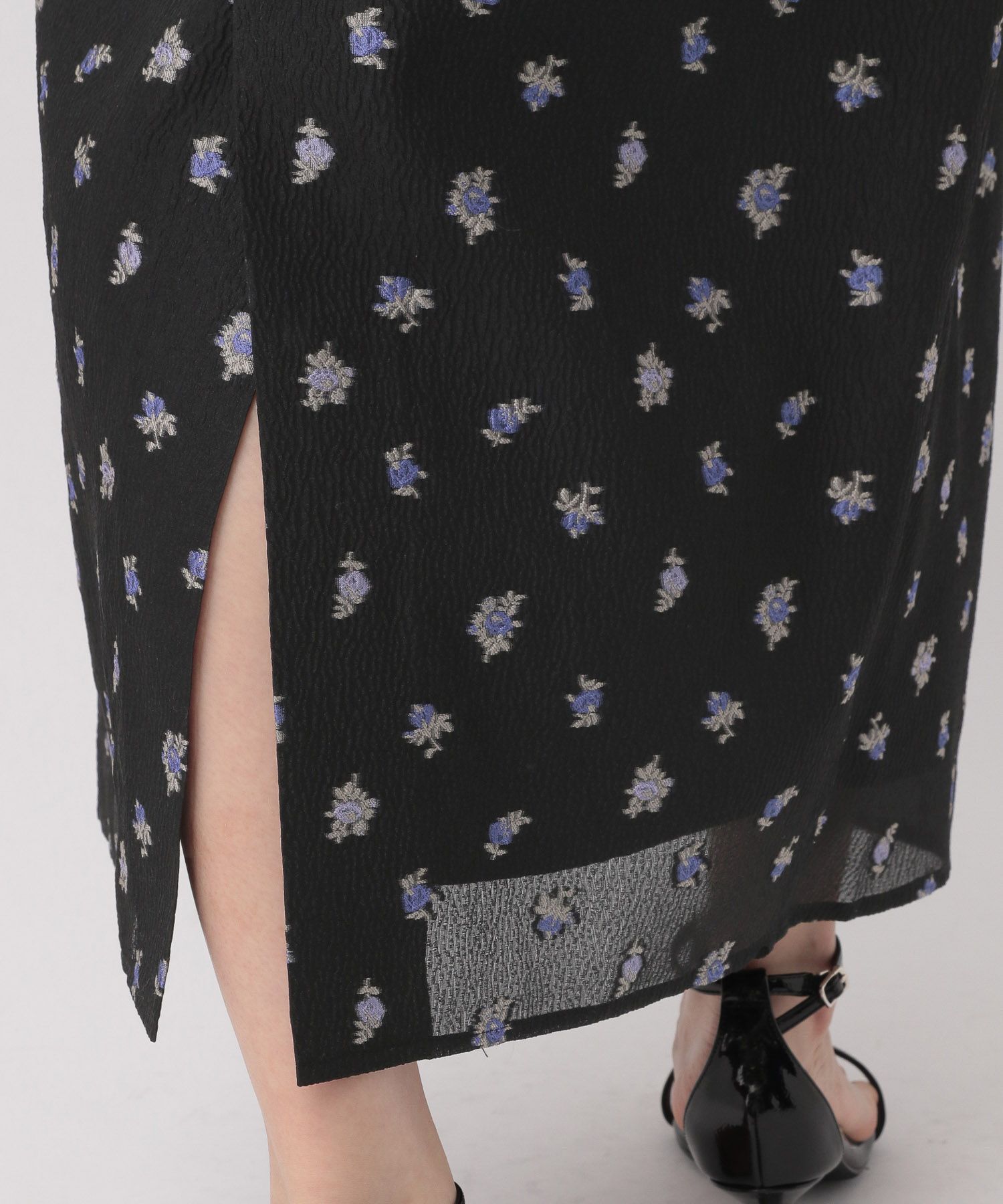 A part by 「フラワージャガードコクーンキャミワンピース」|ワンピース|