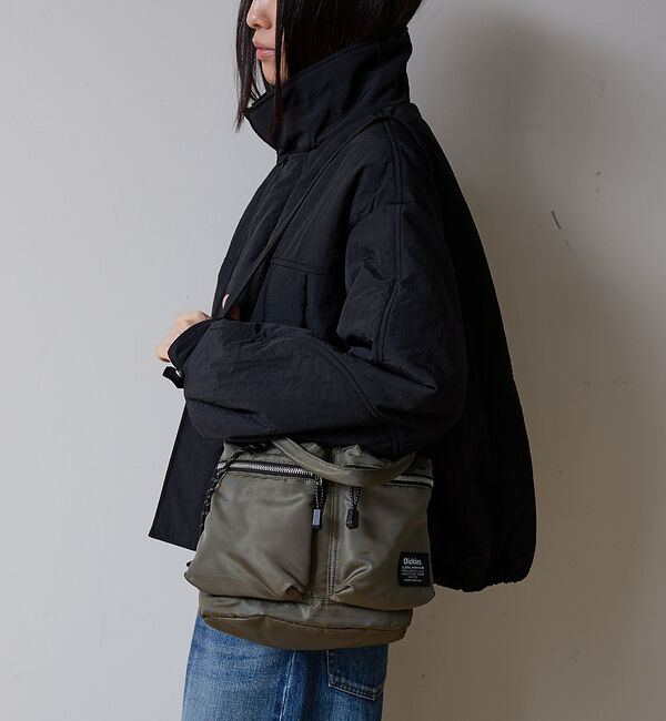 ABAHOUSE「【Dickies / ディッキーズ】 PADDED MP 2WAY BAG/ユニ」|ショルダー・メッセンジャー|カーキ