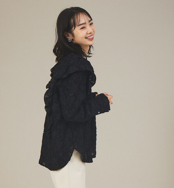 qualite「カットジャガードラッフルブラウス」|シャツ・ブラウス|