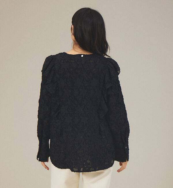 qualite「カットジャガードラッフルブラウス」|シャツ・ブラウス|