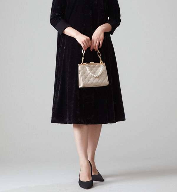  「キルティングパールバッグ」|ハンドバッグ|アイボリー