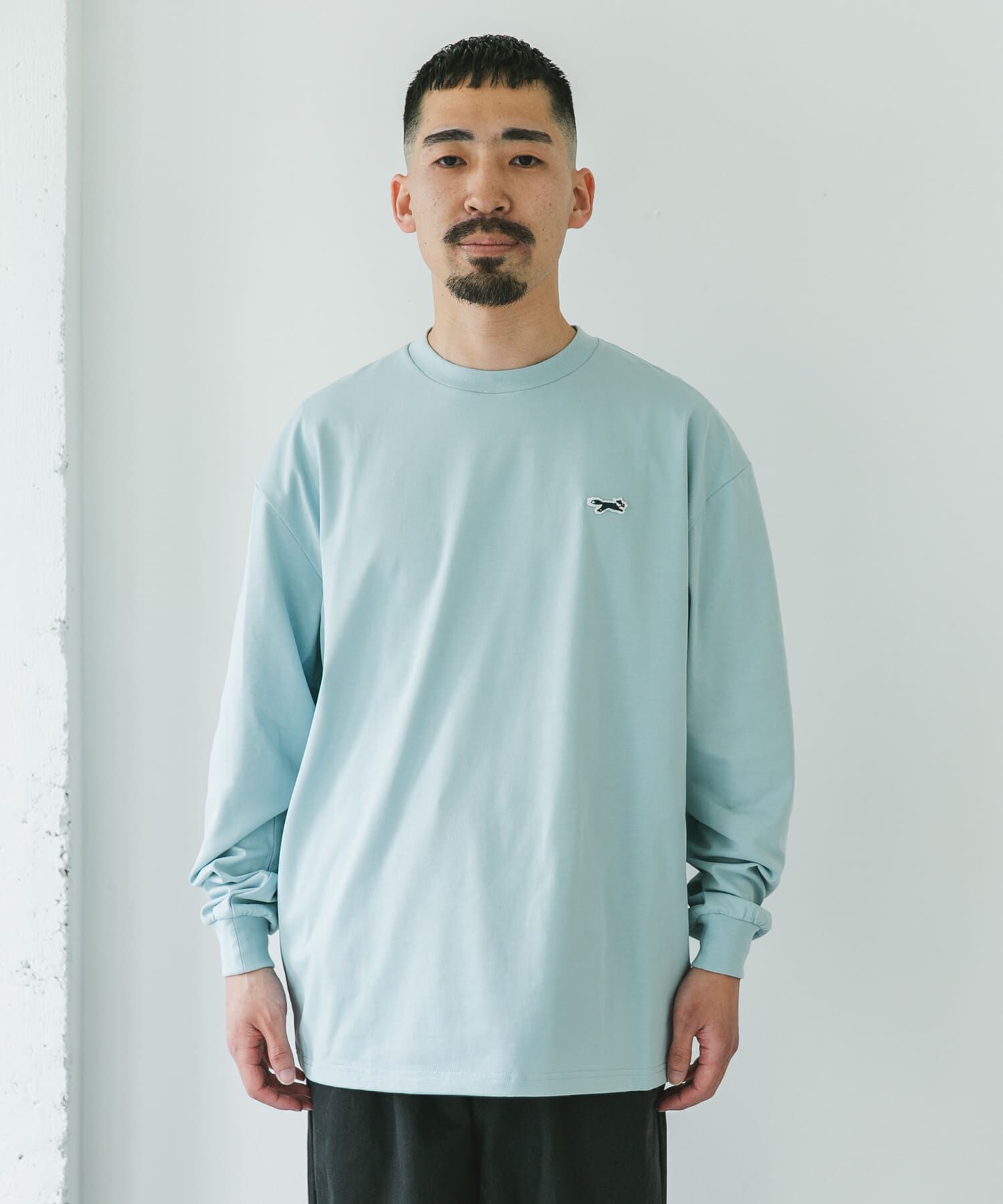 URBAN RESEARCH DOORS「『一部WEB限定ｶﾗｰ』『別注』PENNEYS&times;DOORS THEFOX 天竺ﾛﾝｸﾞｽﾘｰﾌﾞT  」|Tシャツ・カットソー|