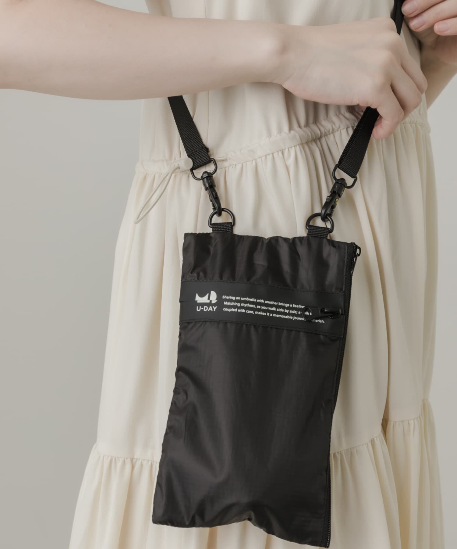 SMELLY「『晴雨兼用』because　マルチサコッシュ付きアンブレラ」|傘|