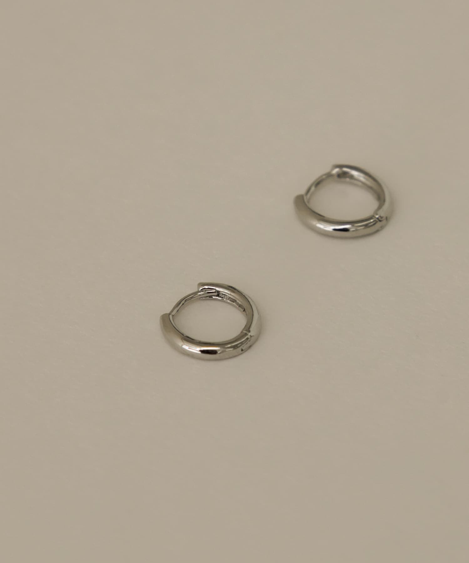 SMELLY「11mmフープピアス」|ピアス|