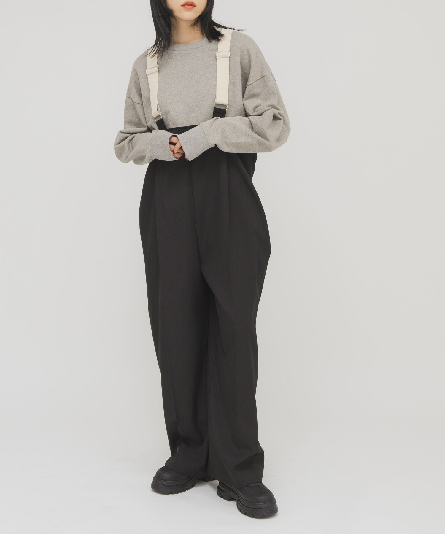  「BACKタックサスペンダーパンツ」|その他|