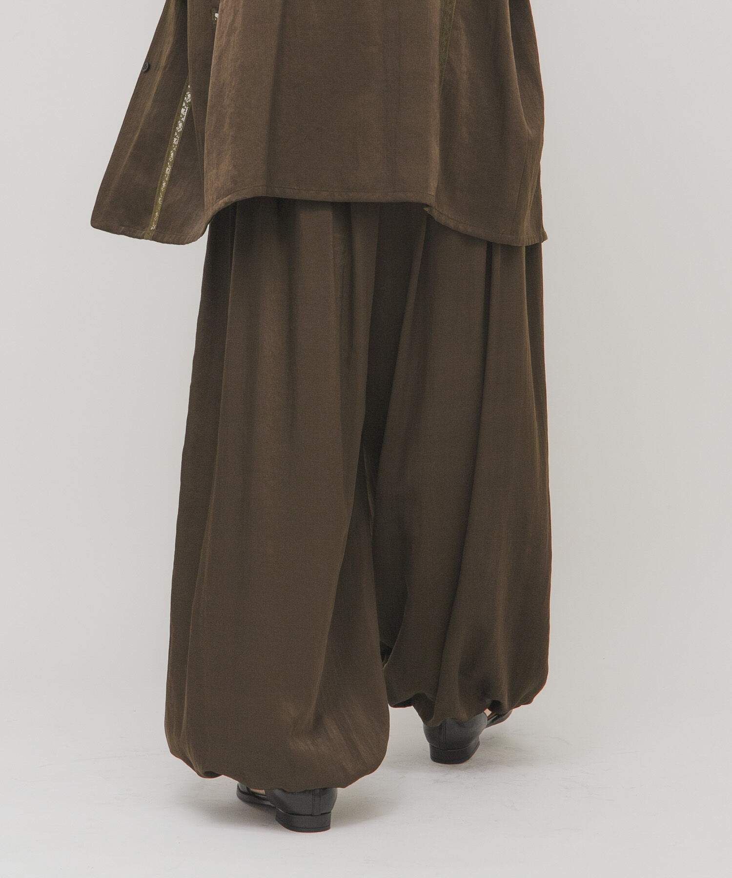  「サテンバルーンパンツ」|その他|