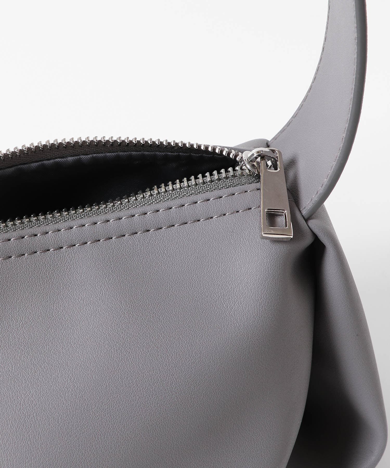 SENSE OF PLACE by URBAN RESEARCH「FLジップショルダーバッグ」|ショルダー・メッセンジャー|