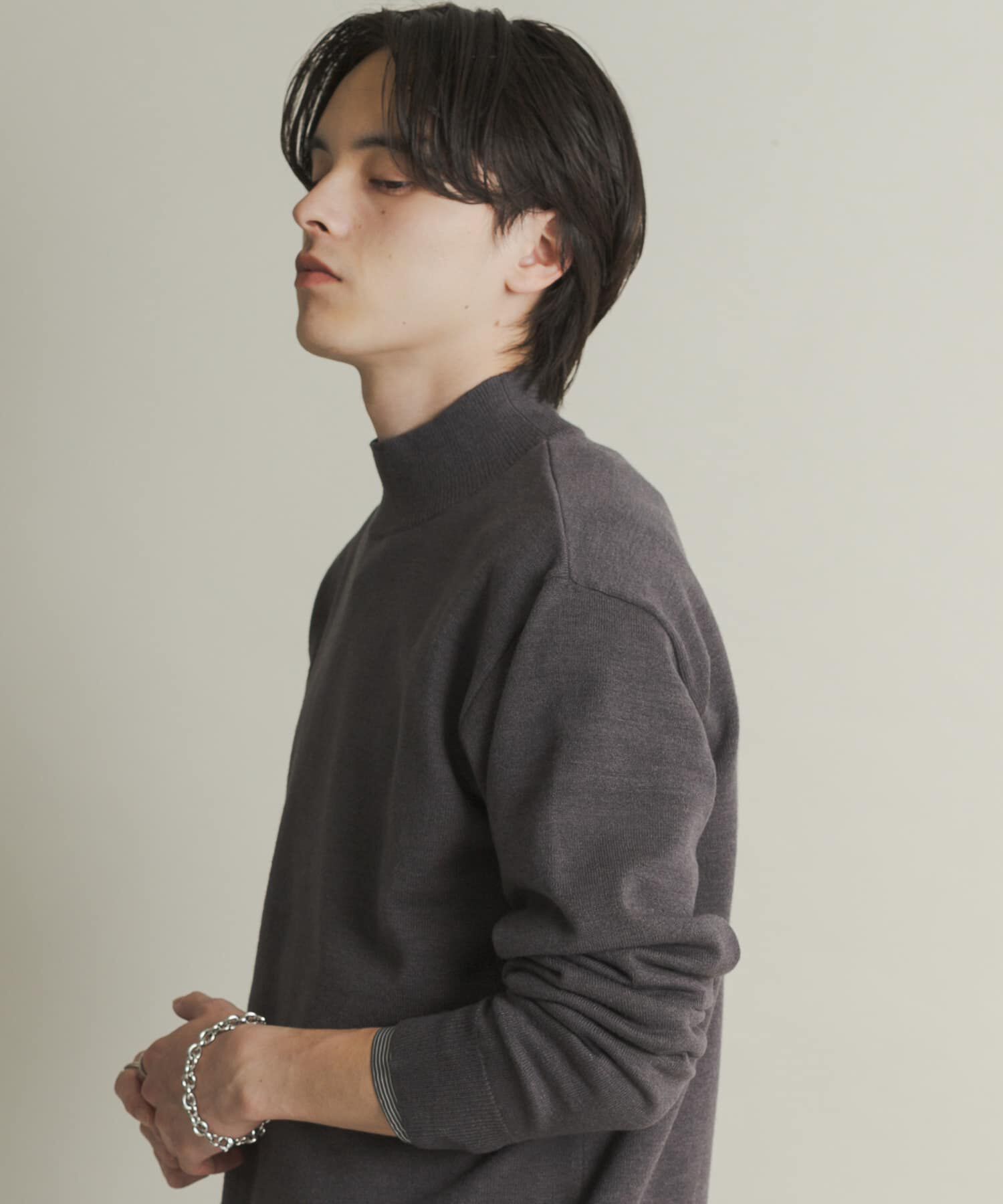 SENSE OF PLACE by URBAN RESEARCH「『一部WEB限定カラー』『洗濯可/毛玉防止』ストレッチモックネックニット」|ニット・セーター|チャコールグレー