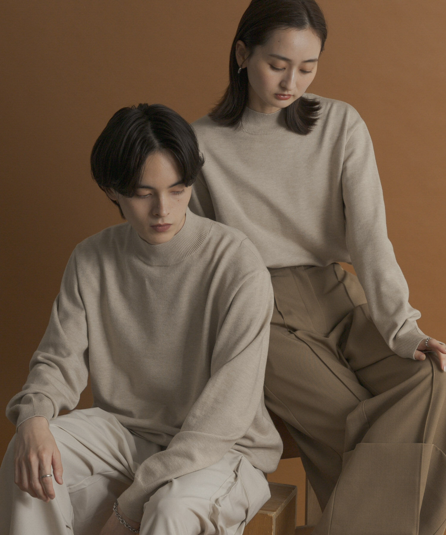 SENSE OF PLACE by URBAN RESEARCH「『一部WEB限定カラー』『洗濯可/毛玉防止』ストレッチモックネックニット」|ニット・セーター|ベージュ