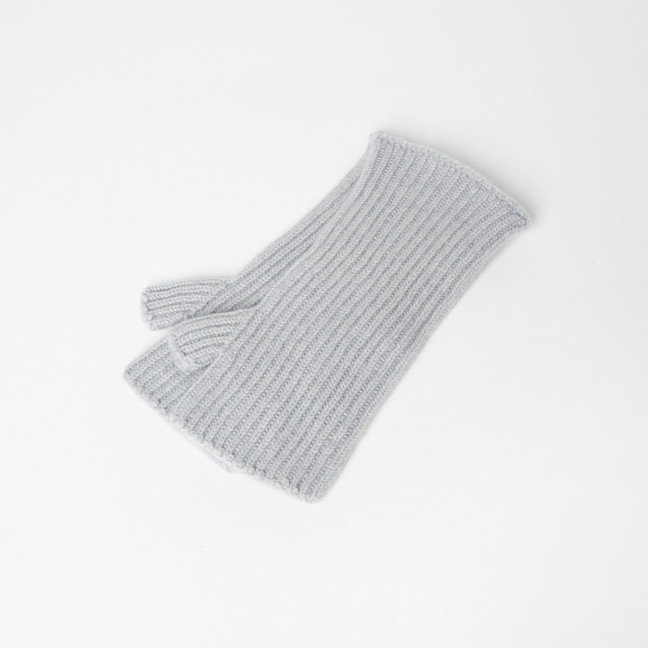  「WILLIAM BRUNTON 1x1 RIB WRISTWARMAERS」|マフラー|ライトグレー
