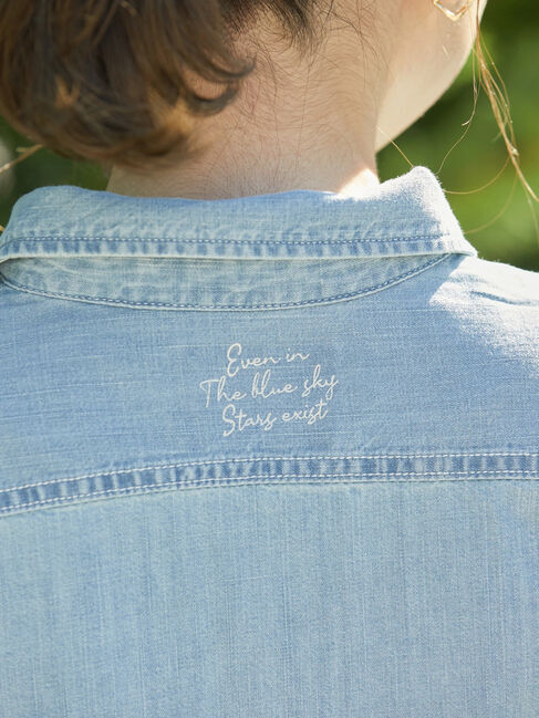 AMERICAN HOLIC「Wポケットデニムシャツ」|シャツ・ブラウス|