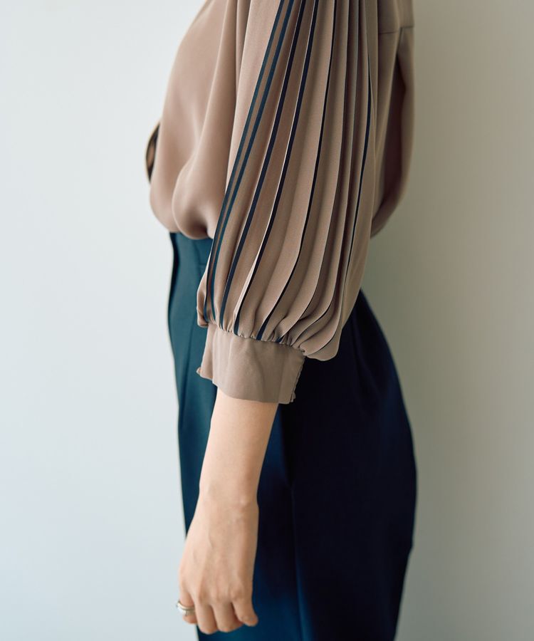 YECCA VECCA「ラインプリーツスリーブシャツ」|シャツ・ブラウス|