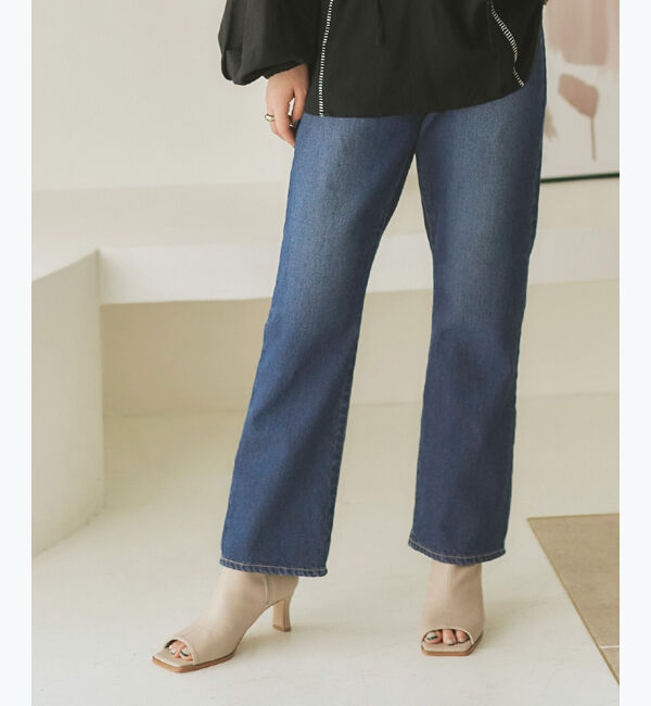 titivate「ハイウエストセミフレアデニムパンツ」|デニム|ネイビー