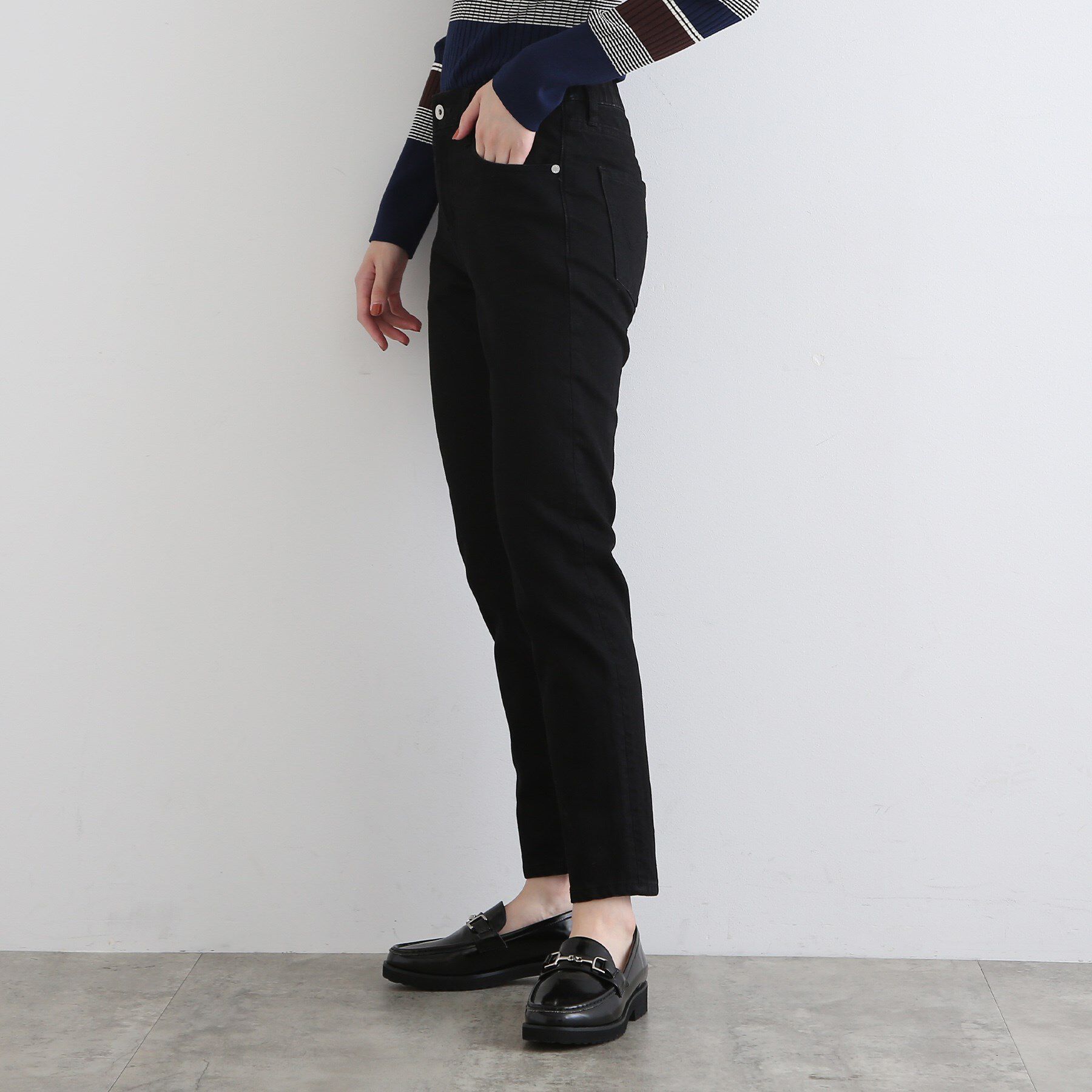 INDIVI「【洗える/ウエストゴム】テーパードデニムパンツ」|デニム|