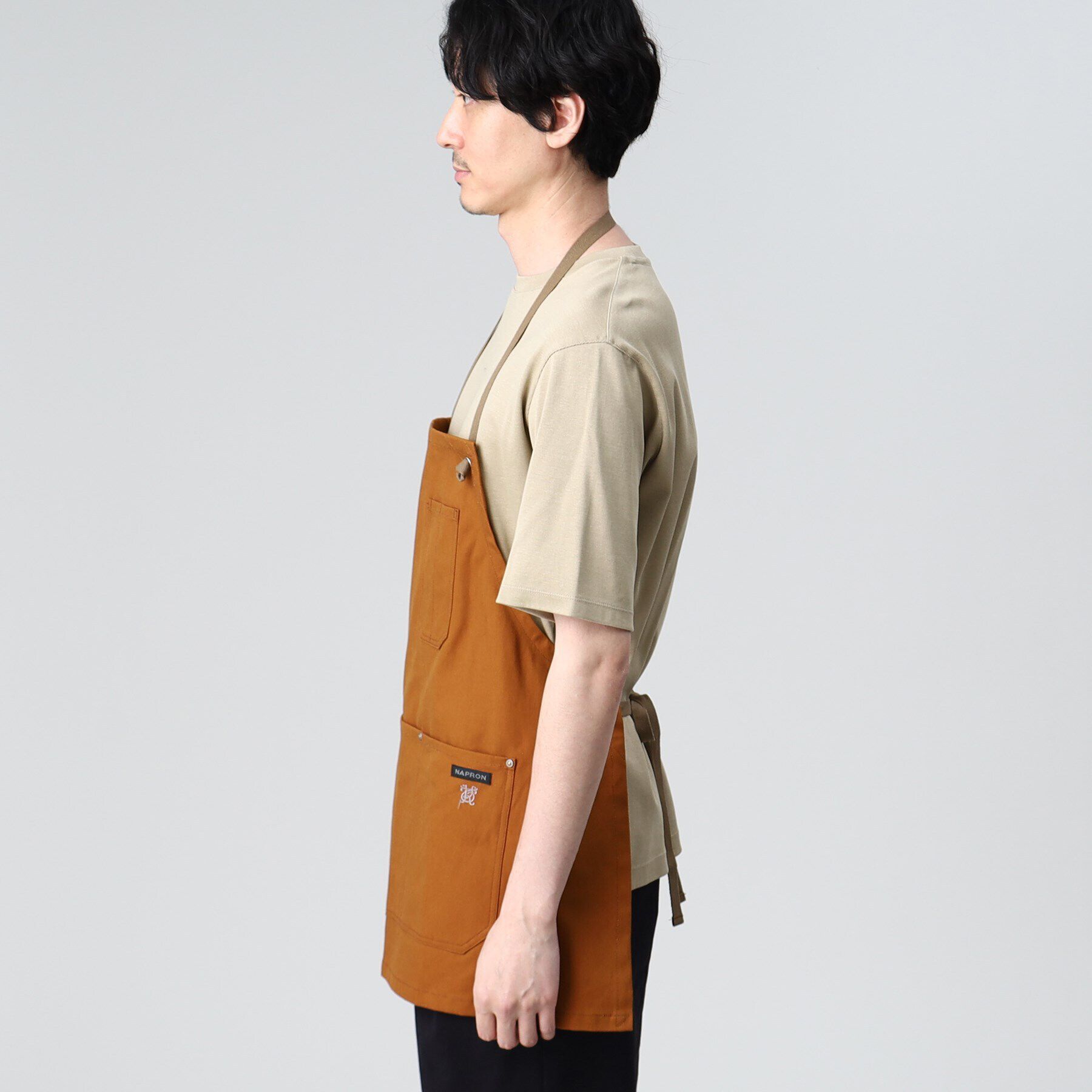 TAKEO KIKUCHI「【NAPRON別注】 LUMBER BIB APRON」|食器・キッチングッズ|